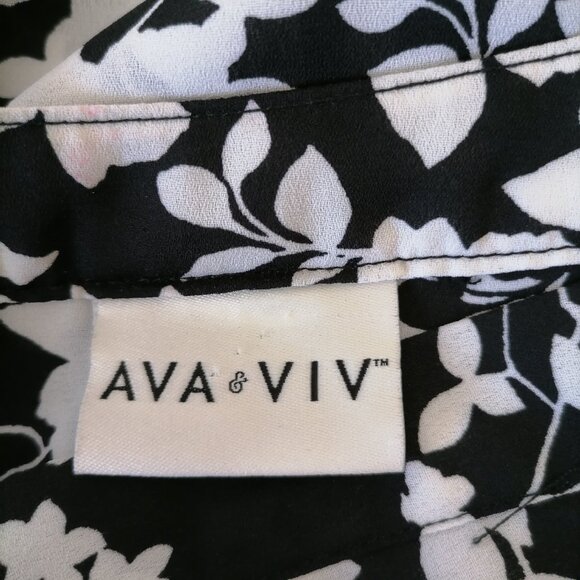 Ava & Viv Womens Black Roll Tab Sleeve Floral Print Peasant Blouse Top Size 1X - Picture 6 of 9
